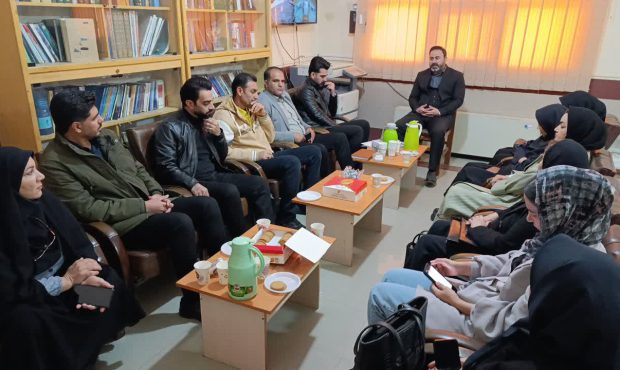 تاکید بر بهرهگیری از ظرفیتانجمنهای ادبی دربرگزاری جشنواره استانی شعر انتظار