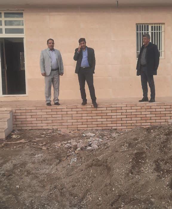 بازدید معاون اداره نوسازی لرستان از پروژه‌های عدالت آموزشی و مدارس دارای مشکل گرمایشی در چگنی