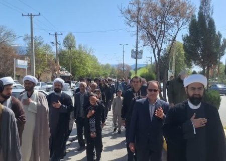 حرکت دسته عزا در روز شهادت امـام صــــادق(ع)