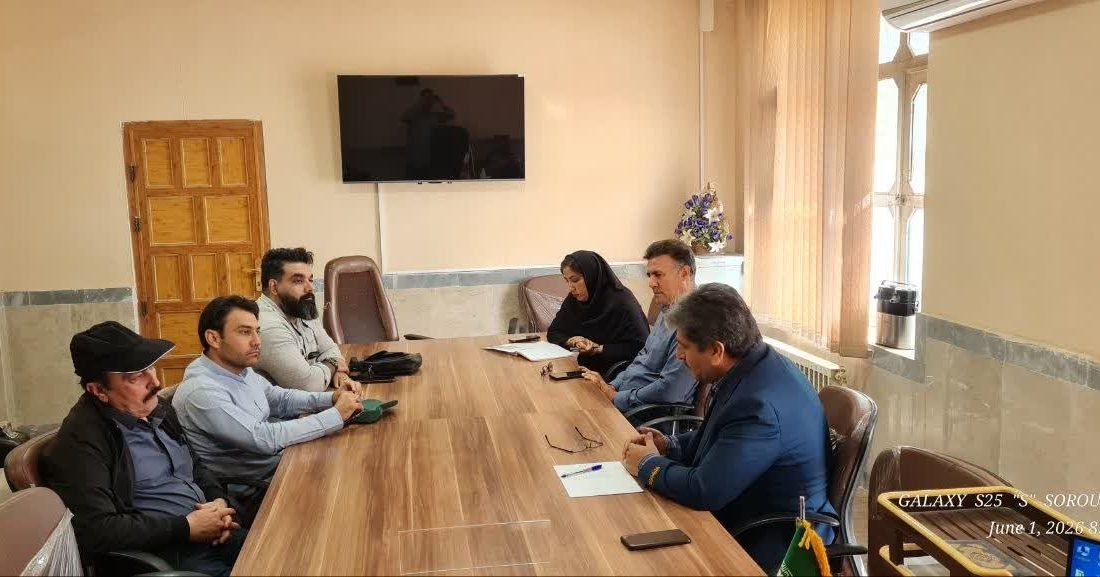 جلسه مبارزه با سن غلات درمدیریت جهادکشاورزی شهرستان چگنی
