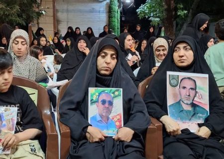 مراسم بزرگداشت شهدای جنگ ۱۲ روزه