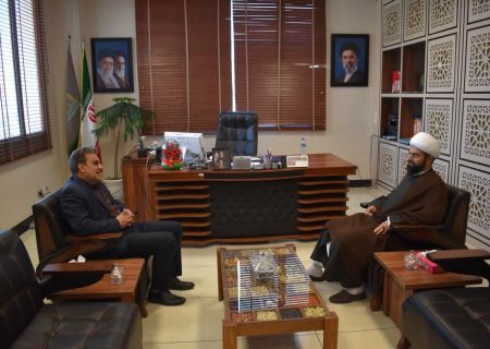 دیدار امام جمعه شهرستان با مدیرکل منابع طبیعی استان