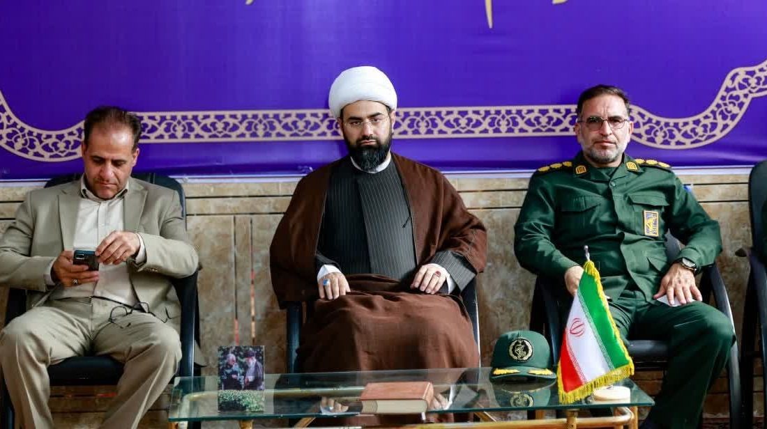 دفاع مقدس مدل مدیریتی برای عبور از جنگ اقتصادی است