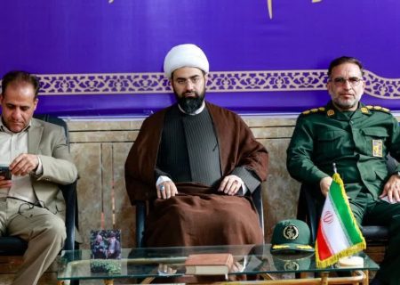 دفاع مقدس مدل مدیریتی برای عبور از جنگ اقتصادی است